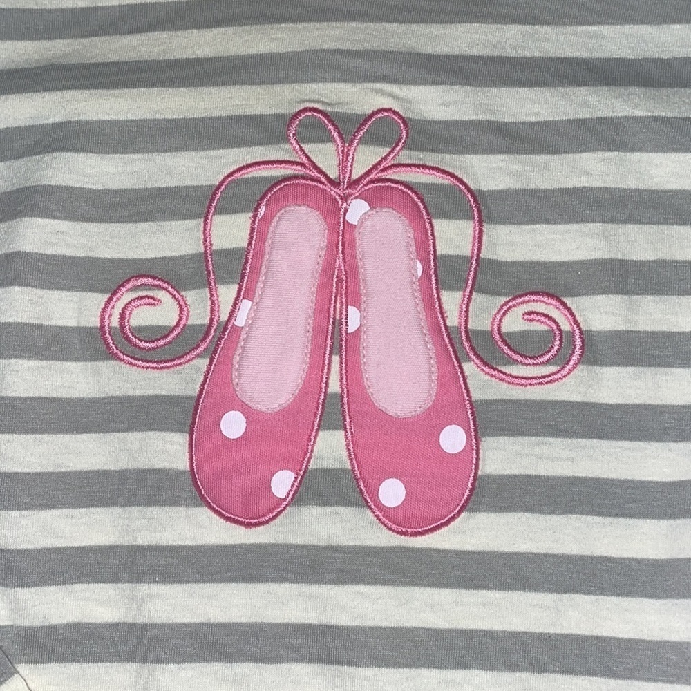 Luigi girls long sleeved grey striped dress with ballet appliqué size 8 NWOT - Picture 2 of 6